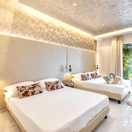 Hotel Mondial 리미니 외부 사진