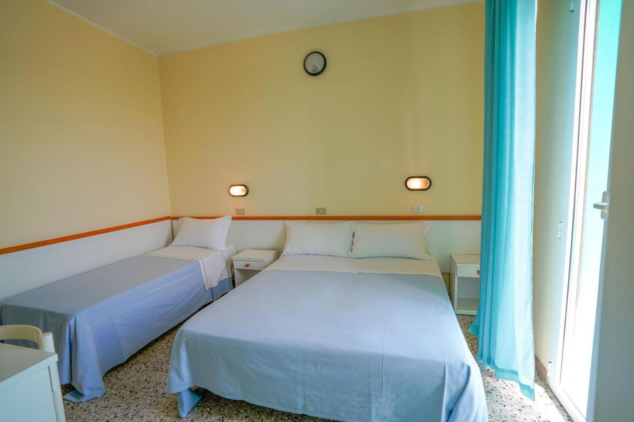 Hotel Mondial 리미니 외부 사진