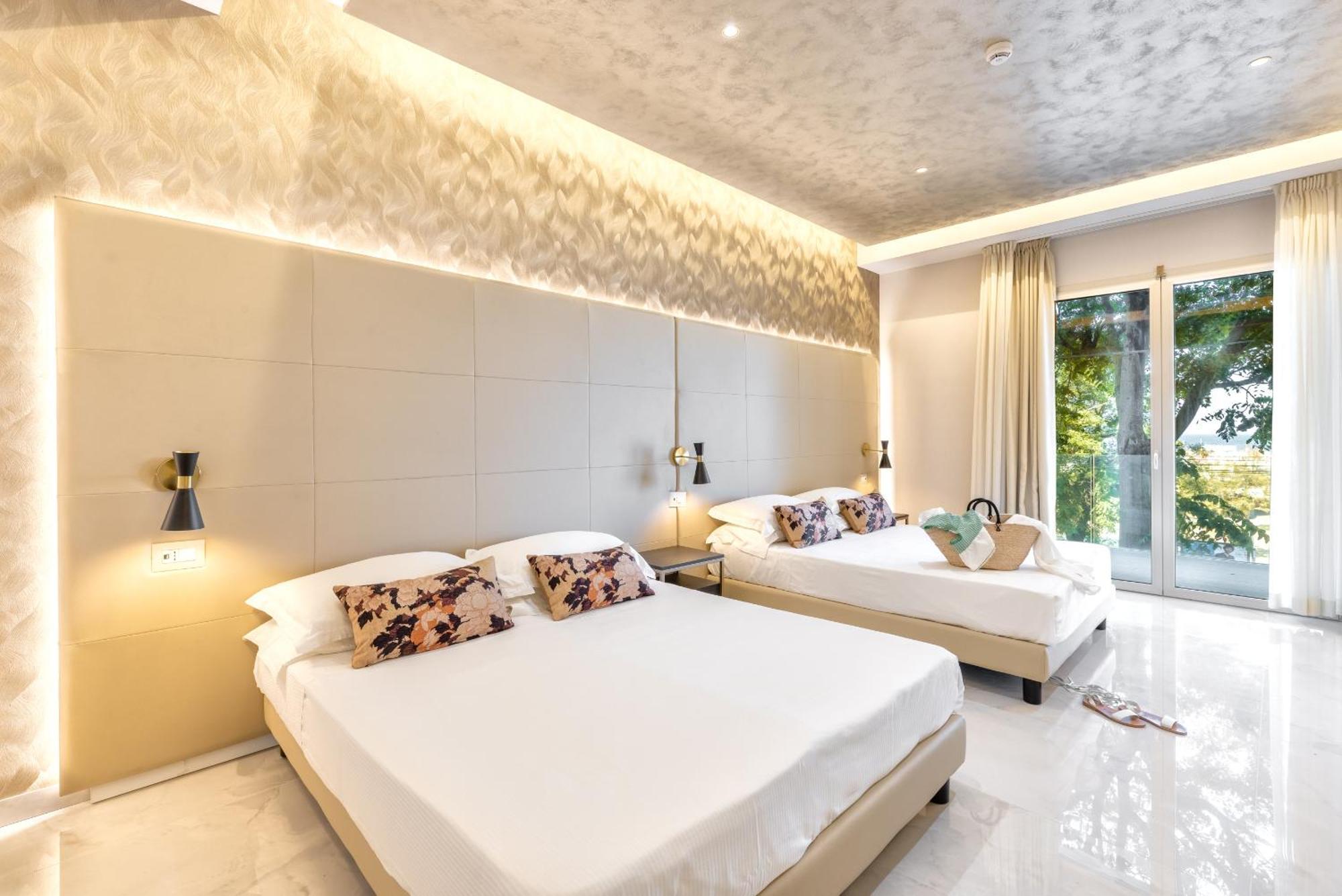 Hotel Mondial 리미니 외부 사진