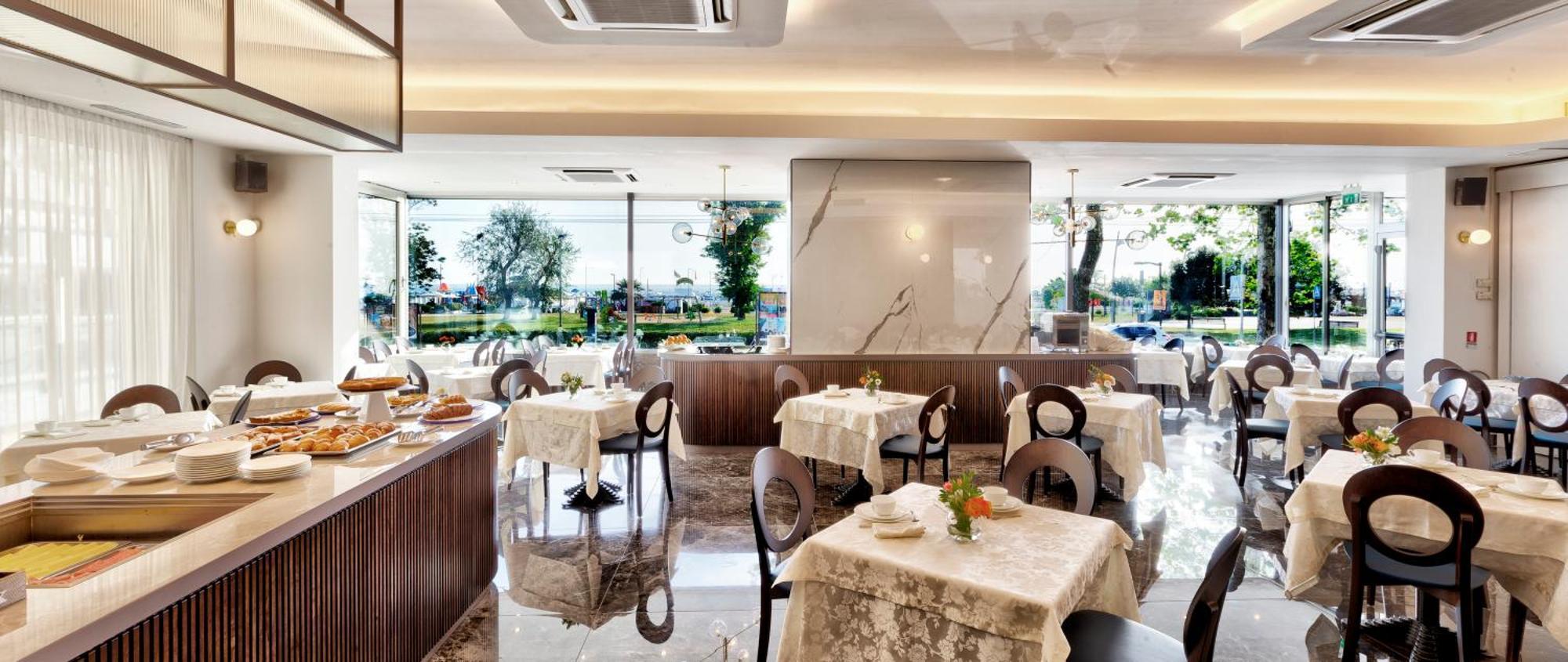 Hotel Mondial 리미니 외부 사진